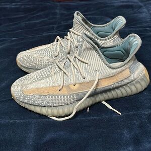 Yeezy Boost 350